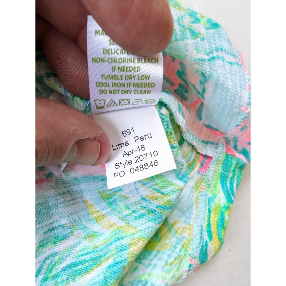 Lilly‎ Pulitzer Etta V Neck Top Lot of 4 Womens Small 20710 Different Patterns - Picture 6 of 14
